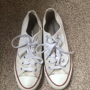 Women’s White converse